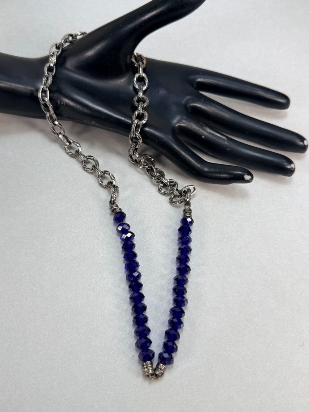 Kirks Folly Blue Faceted Crystal Beaded Necklace Silver Tone Fantasy Jewelry - Picture 5 of 9